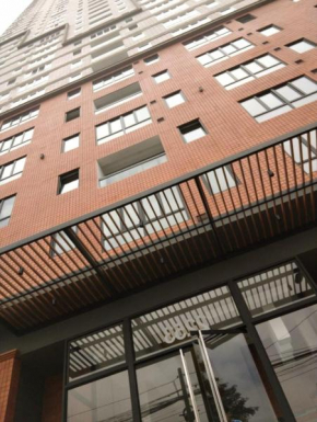 Beautiful new apartment one block from Miraflores